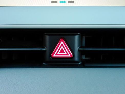 Used 2022 Hyundai Ioniq 5 SE image 46