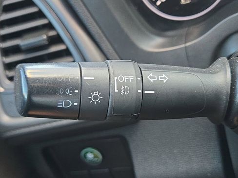 Certified 2019 Honda HR-V Sport image 27