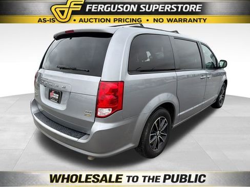 Used 2019 Dodge Grand Caravan GT FWD image 7