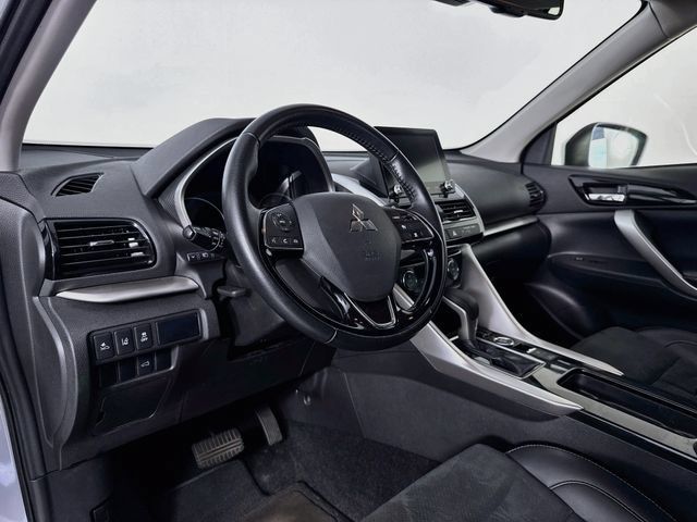 Used 2024 Mitsubishi Eclipse Cross SE AWD/4WD image 9