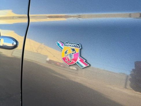 Used 2015 FIAT 500 Abarth image 6