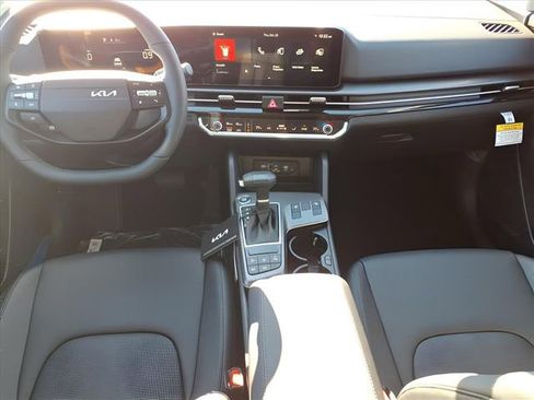 New 2026 Kia Sportage EX w/ EX Panorama Roof Package FWD image 5