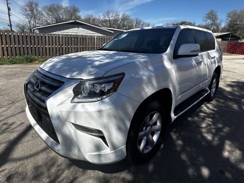 Used 2014 Lexus GX 460 image 5