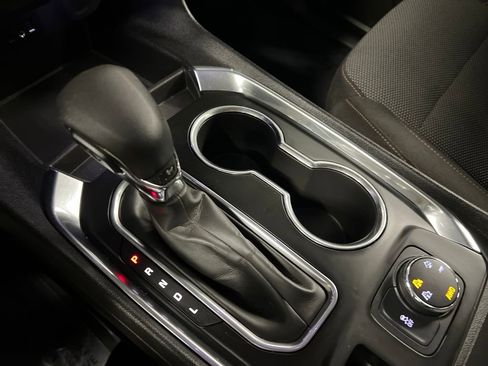 Certified 2021 Chevrolet Traverse LT image 27