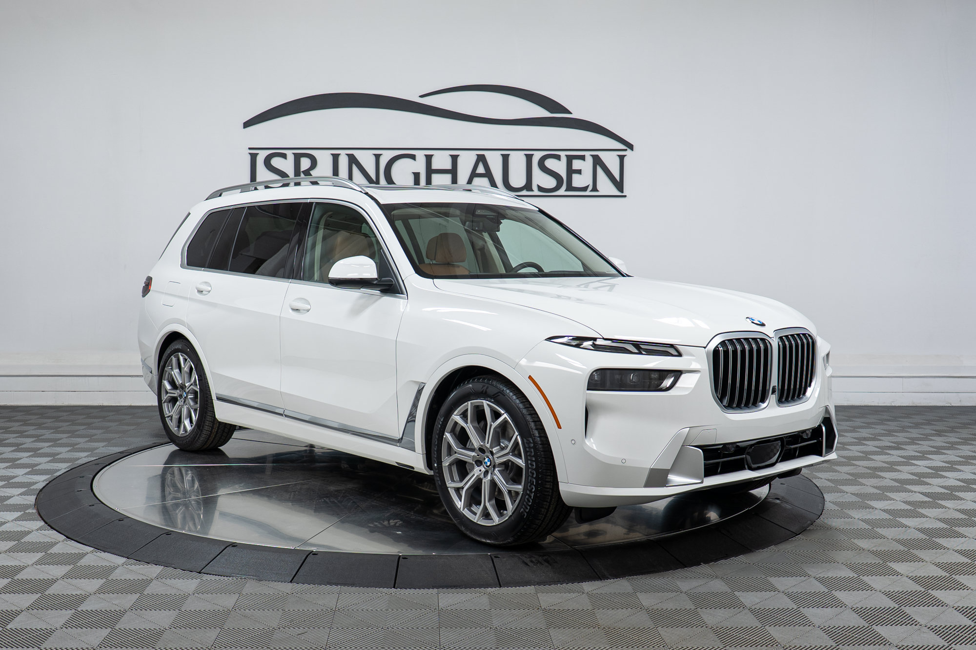 Used 2026 BMW X7 xDrive40i w/ Executive Package AWD/4WD image 3