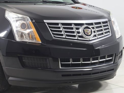 Used 2016 Cadillac SRX Luxury w/ Driver Awareness Package image 37