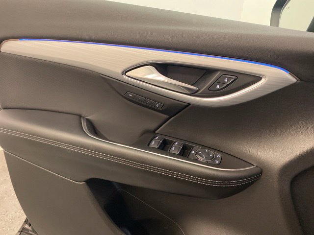 Used 2024 Buick Envision Avenir AWD/4WD image 18