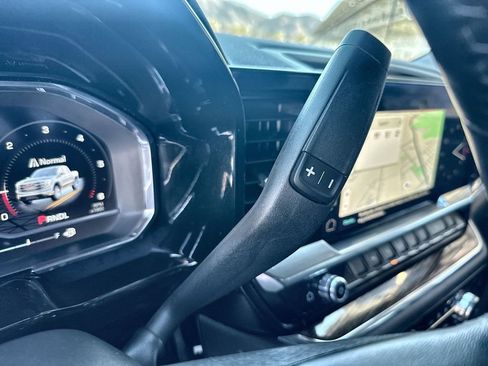 Used 2022 GMC Sierra 1500 Elevation w/ LPO, Elevation Black Package image 16