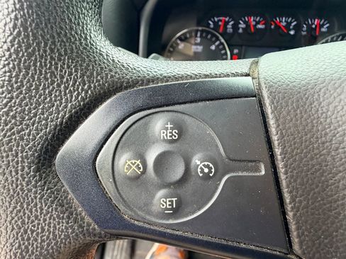 Used 2017 GMC Sierra 1500 2WD Regular Cab image 17