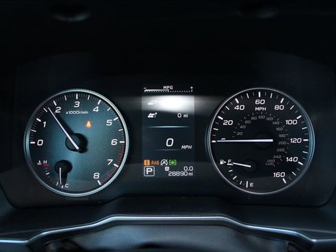 Used 2022 Subaru Outback Limited image 8