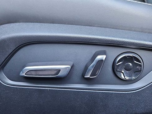 Used 2023 Acura TLX w/ Technology Package image 29