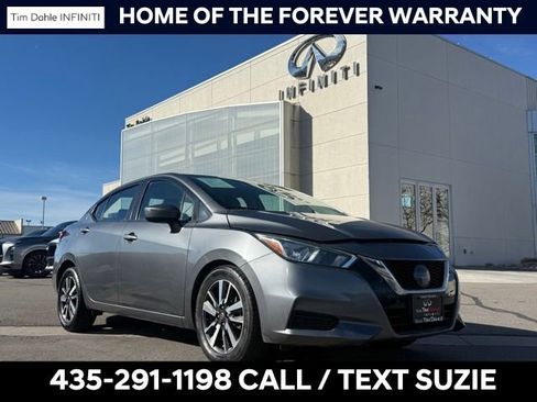 Used 2021 Nissan Versa SV image 1