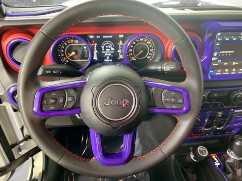 Used 2023 Jeep Gladiator Rubicon w/ LED Lighting Group image 11