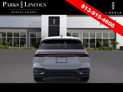 New 2026 Lincoln Nautilus Premier image 5
