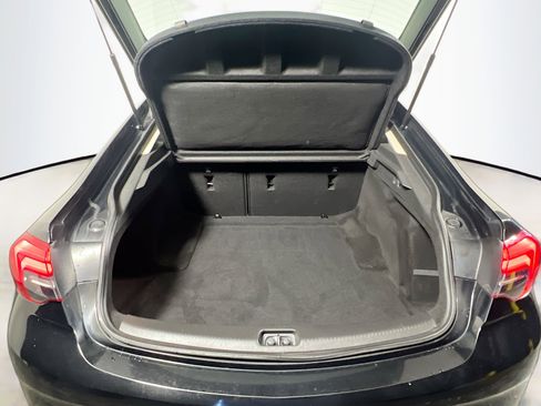 Used 2018 Buick Regal Preferred image 35