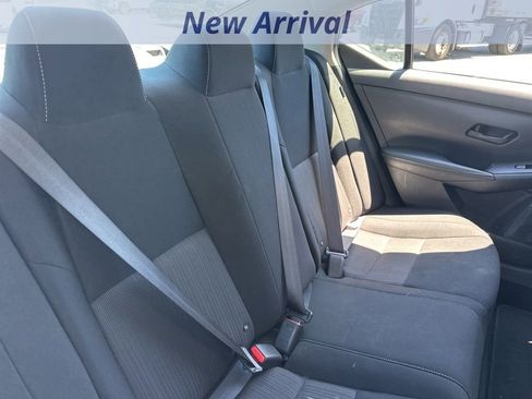 Used 2024 Nissan Sentra SV FWD image 6