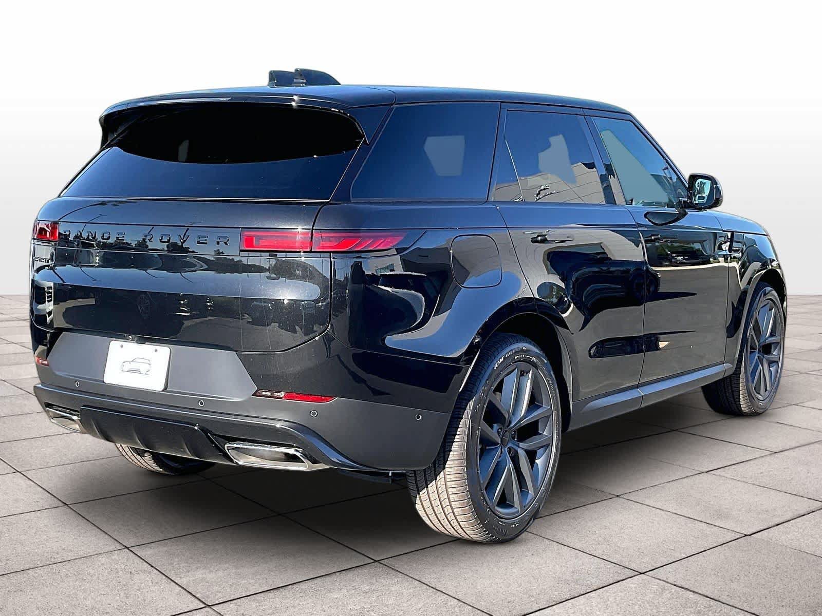 New 2027 Land Rover Range Rover Sport SE AWD/4WD image 4