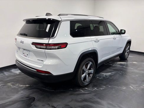 Used 2024 Jeep Grand Cherokee L Limited w/ Rear Seat Video Group I image 22