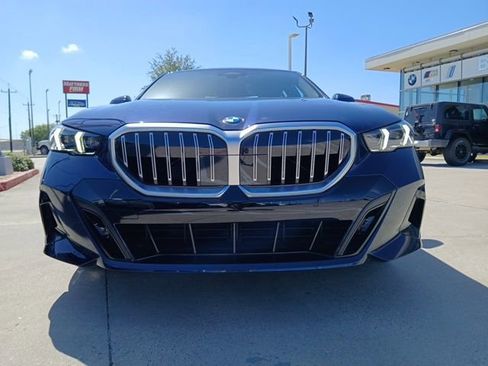 New 2026 BMW 530i w/ M Sport Package RWD image 2