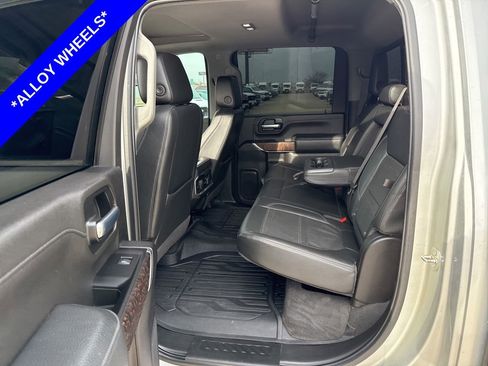 Used 2022 GMC Sierra 2500 Denali w/ Denali Ultimate Package image 6