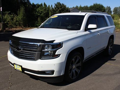 Used 2017 Chevrolet Tahoe Premier AWD/4WD image 2