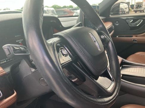 Used 2020 Lincoln Aviator Reserve w/ Equipment Group 201A AWD/4WD image 9