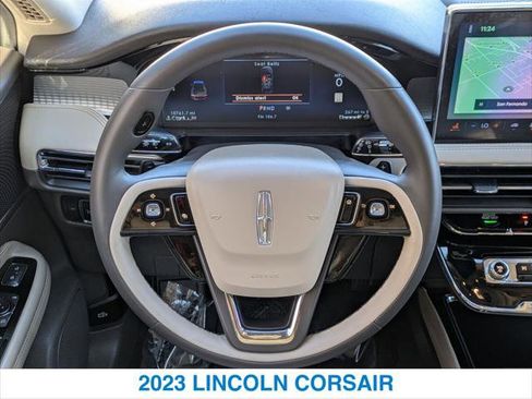 Used 2023 Lincoln Corsair FWD image 15