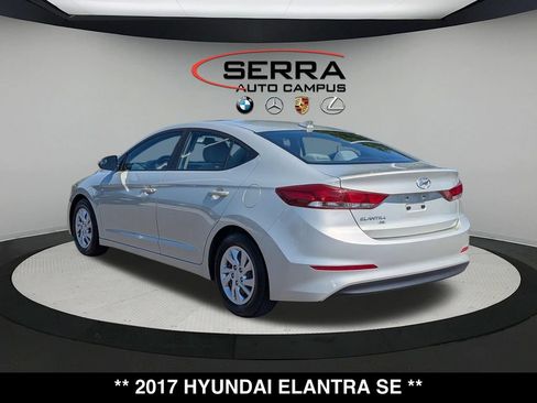 Used 2017 Hyundai Elantra SE FWD image 9
