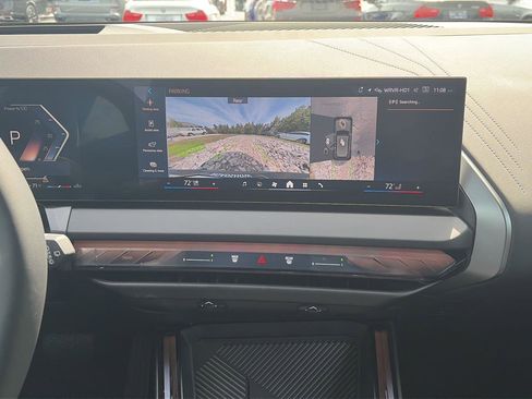 Used 2026 BMW X3 xDrive30 w/ Premium Package image 16