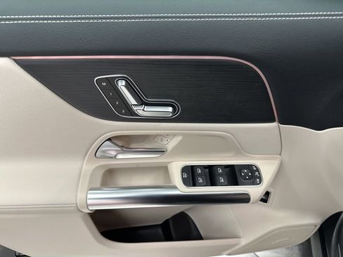 New 2026 Mercedes-Benz GLA 250 GLA 250 image 11