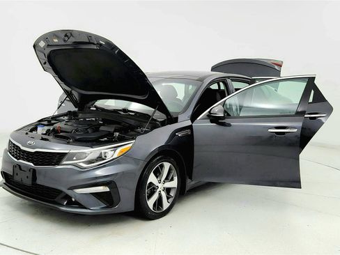 Used 2019 Kia Optima S w/ S Panoramic Sunroof Package FWD image 9