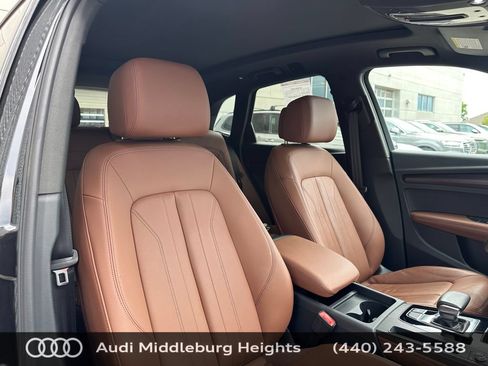 Used 2023 Audi Q5 2.0T Premium Plus w/ Premium Plus Package AWD/4WD image 18