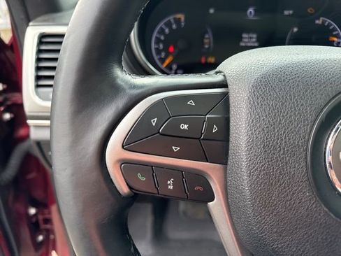 Used 2018 Jeep Grand Cherokee Limited image 20