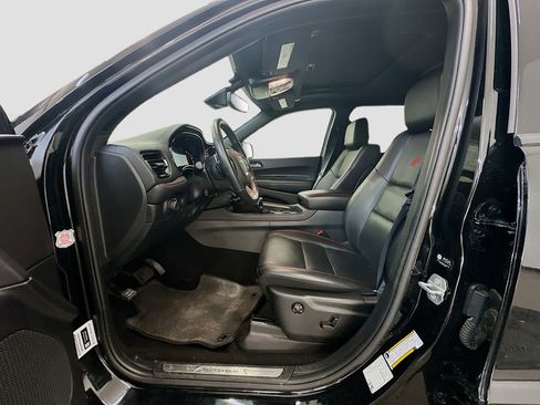 Used 2025 Dodge Durango GT image 13