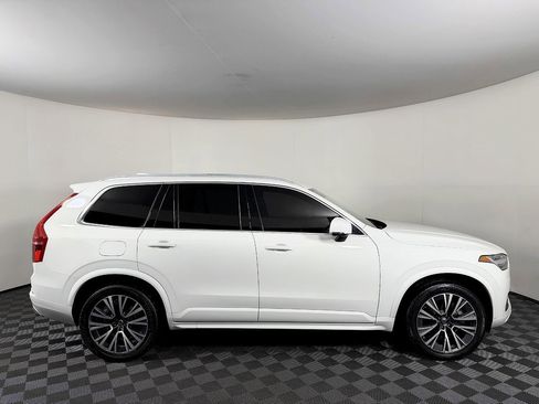 Used 2020 Volvo XC90 T6 Momentum w/ Protection Package Premier image 7