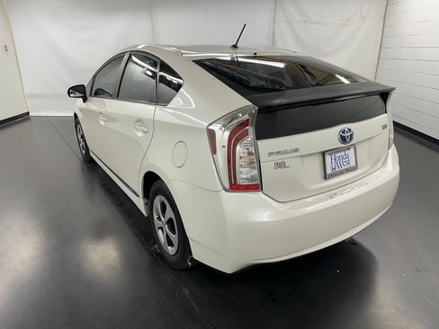 Used 2012 Toyota Prius Two image 3