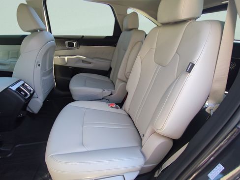 New 2026 Kia Sorento SX FWD image 13