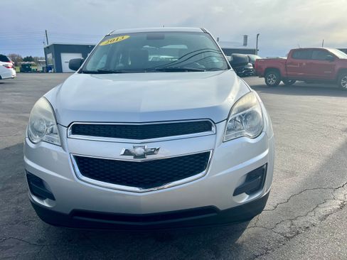 Used 2013 Chevrolet Equinox LS image 2