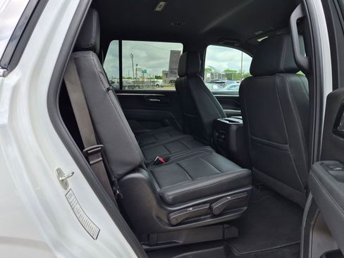 Used 2025 Chevrolet Tahoe LT AWD/4WD image 29