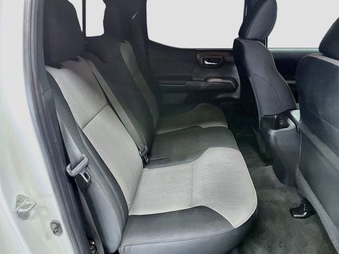 Used 2023 Toyota Tacoma TRD Off-Road image 25