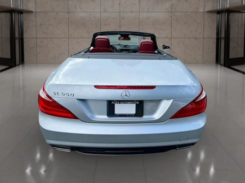 Used 2013 Mercedes-Benz SL 550 w/ Premium Pkg image 20
