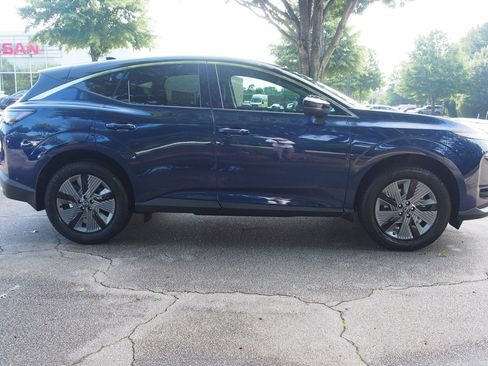 New 2025 Nissan Murano SL w/ Cargo Package AWD/4WD image 8
