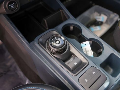 Used 2025 Ford Maverick Lobo image 24