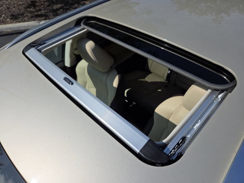 Used 2019 Lexus RX 350 AWD w/ Navigation Package image 3
