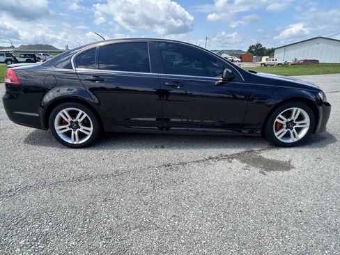 Used 2008 Pontiac G8 w/ Premium Package RWD image 5