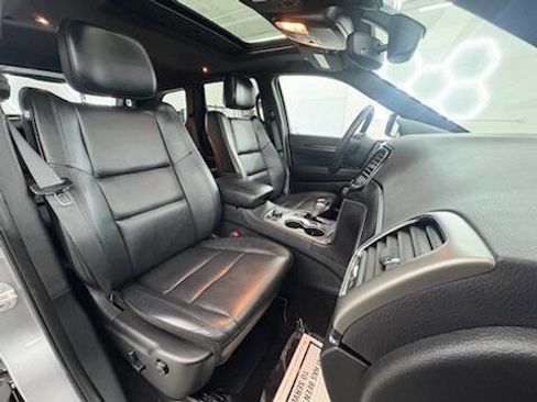 Used 2020 Jeep Grand Cherokee Limited image 11