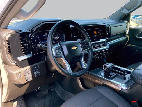 Used 2024 Chevrolet Silverado 1500 LT w/ Texas Edition Plus AWD/4WD image 18