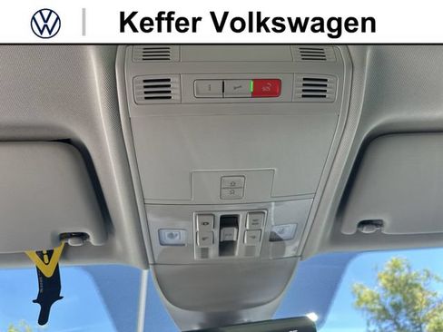 New 2026 Volkswagen Taos SE AWD/4WD image 25