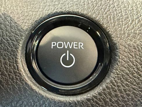 Certified 2026 Toyota Camry SE w/ Convenience Package FWD image 28