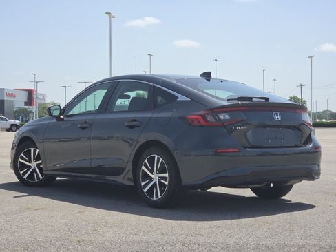 Used 2023 Honda Civic LX image 13